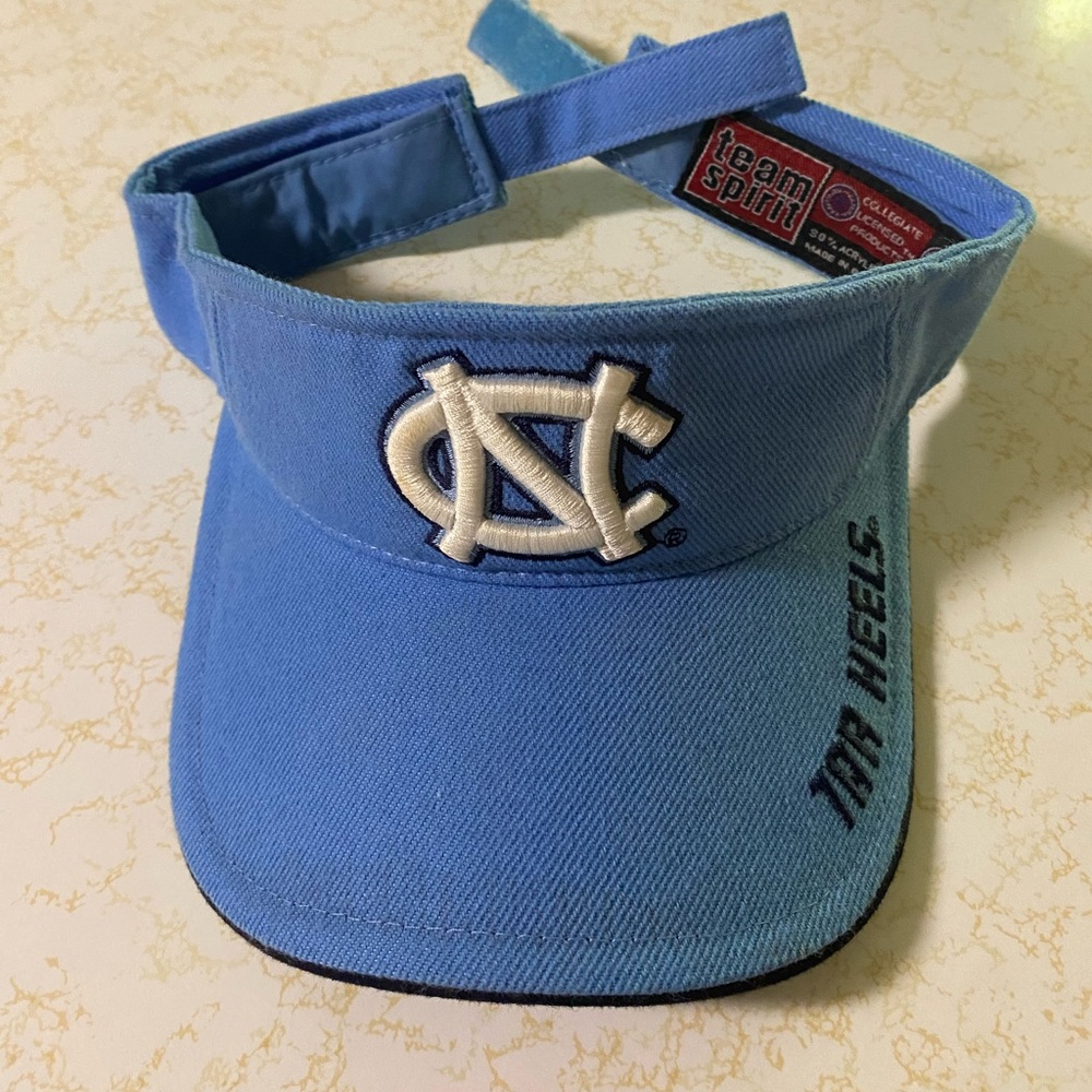 North Carolina Tarheels visor